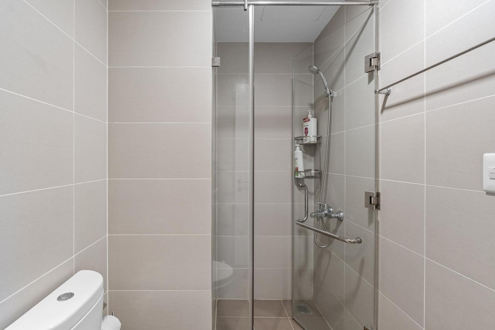 Cozy 2 Bedrooms Condo In T1 Masteri Thao Dien, Fully Furnished With Full Amenities Ho Chi Minh City Exterior photo
